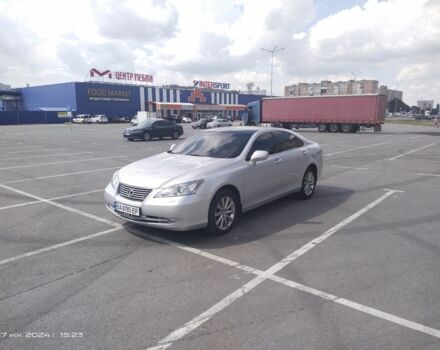 Серый Лексус ЕС, объемом двигателя 3.5 л и пробегом 235 тыс. км за 11800 $, фото 1 на Automoto.ua