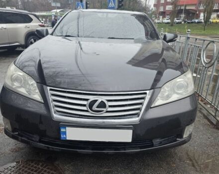 Серый Лексус ЕС, объемом двигателя 0 л и пробегом 344 тыс. км за 8000 $, фото 1 на Automoto.ua