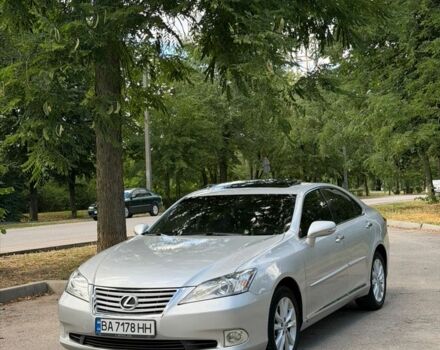 Сірий Лексус ЕС, об'ємом двигуна 3.5 л та пробігом 190 тис. км за 11700 $, фото 1 на Automoto.ua