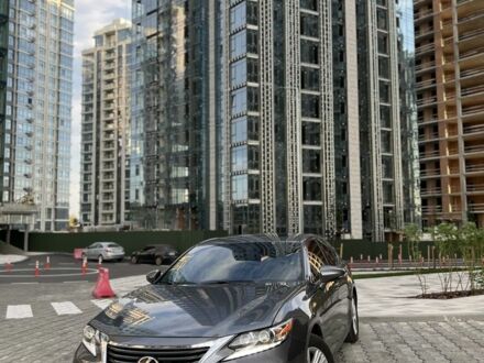 Серый Лексус ЕС, объемом двигателя 3.5 л и пробегом 172 тыс. км за 18100 $, фото 1 на Automoto.ua