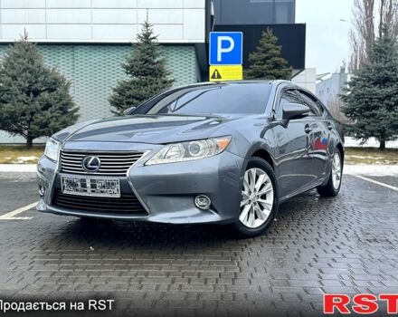 Серый Лексус ЕС, объемом двигателя 2.5 л и пробегом 0 тыс. км за 16300 $, фото 1 на Automoto.ua