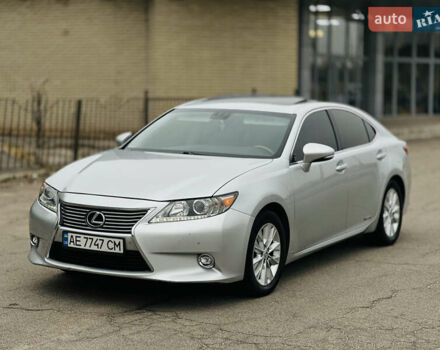 Серый Лексус ЕС, объемом двигателя 2.5 л и пробегом 225 тыс. км за 17200 $, фото 1 на Automoto.ua