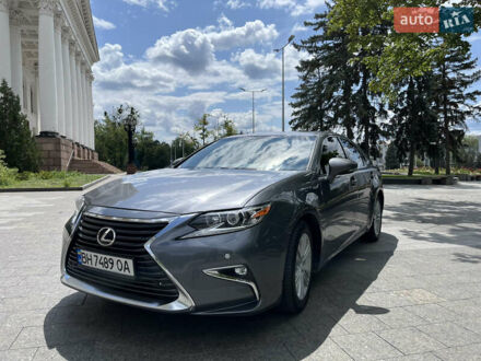 Лексус ЕС 2014 в Краматорске на Automoto.ua Серый Лексус ЕС, объемом двигателя 3.5 л и пробегом 129 тыс. км за 19500 $, фото 1 на Automoto.ua