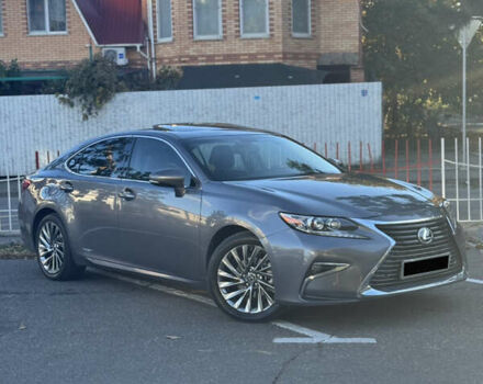 Серый Лексус ЕС, объемом двигателя 2.5 л и пробегом 190 тыс. км за 17000 $, фото 1 на Automoto.ua