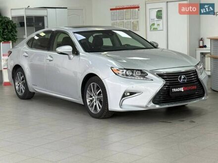 Лексус ЕС 2015 в Киеве на Automoto.ua Серый Лексус ЕС, объемом двигателя 2.49 л и пробегом 80 тыс. км за 24990 $, фото 1 на Automoto.ua