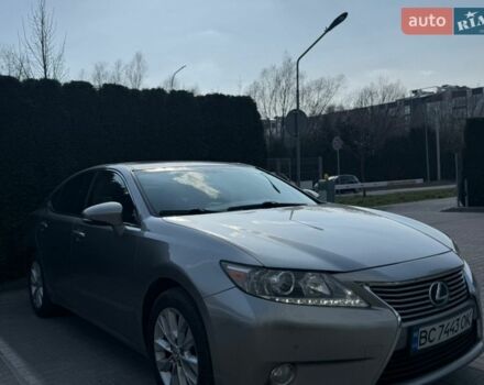 Серый Лексус ЕС, объемом двигателя 2.5 л и пробегом 170 тыс. км за 19400 $, фото 1 на Automoto.ua