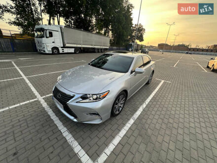 Лексус ЕС 2016 в Тернополе на Automoto.ua Серый Лексус ЕС, объемом двигателя 2.49 л и пробегом 175 тыс. км за 24999 $, фото 1 на Automoto.ua