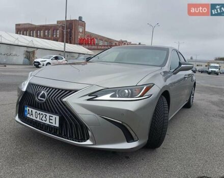 Серый Лексус ЕС, объемом двигателя 2.49 л и пробегом 192 тыс. км за 27500 $, фото 1 на Automoto.ua
