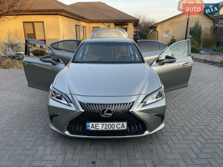 Сірий Лексус ЕС, об'ємом двигуна 2.49 л та пробігом 115 тис. км за 33000 $, фото 1 на Automoto.ua