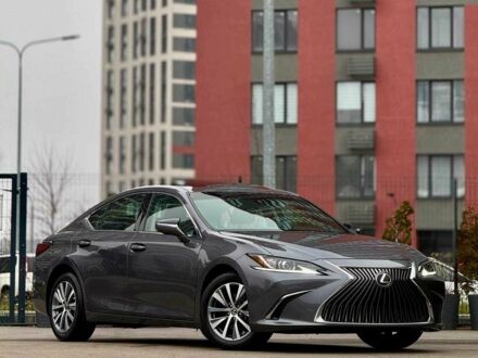 Серый Лексус ЕС, объемом двигателя 2.5 л и пробегом 40 тыс. км за 26900 $, фото 1 на Automoto.ua