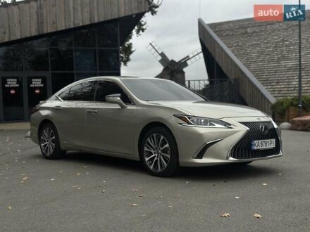 Лексус ЕС 2020 в Киеве на Automoto.ua Серый Лексус ЕС, объемом двигателя 2.49 л и пробегом 51 тыс. км за 36900 $, фото 1 на Automoto.ua