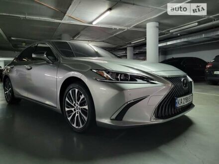 Лексус ЕС 2020 у Києві на Automoto.ua Сірий Лексус ЕС, об'ємом двигуна 2.5 л та пробігом 22 тис. км за 42500 $, фото 1 на Automoto.ua