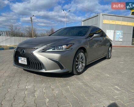 Серый Лексус ЕС, объемом двигателя 3.5 л и пробегом 65 тыс. км за 47700 $, фото 1 на Automoto.ua
