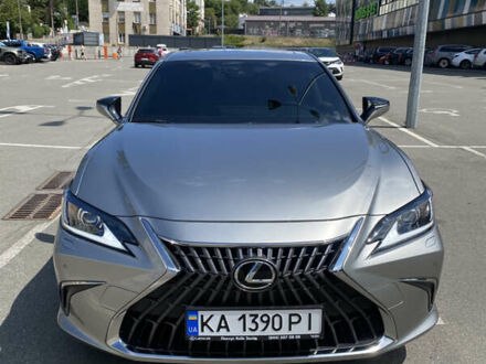 Лексус ЕС 2023 в Киеве на Automoto.ua Серый Лексус ЕС, объемом двигателя 2.49 л и пробегом 19 тыс. км за 51500 $, фото 1 на Automoto.ua