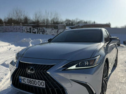 Сірий Лексус ЕС, об'ємом двигуна 2.49 л та пробігом 19 тис. км за 53500 $, фото 1 на Automoto.ua