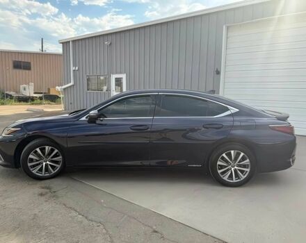Синий Лексус ЕС, объемом двигателя 0 л и пробегом 34 тыс. км за 15600 $, фото 3 на Automoto.ua