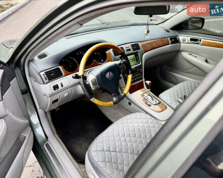 Зеленый Лексус ЕС, объемом двигателя 3.3 л и пробегом 242 тыс. км за 4350 $, фото 29 на Automoto.ua