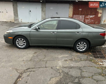 Зеленый Лексус ЕС, объемом двигателя 3 л и пробегом 271 тыс. км за 5800 $, фото 1 на Automoto.ua