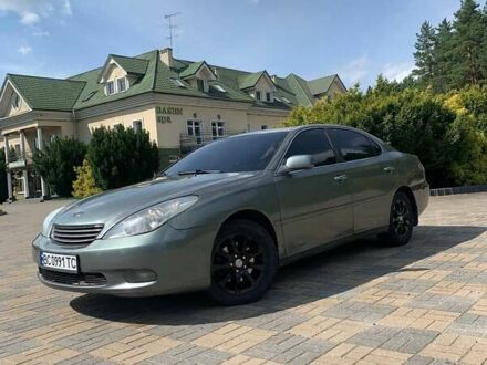 Зеленый Лексус ЕС, объемом двигателя 3 л и пробегом 350 тыс. км за 5200 $, фото 1 на Automoto.ua