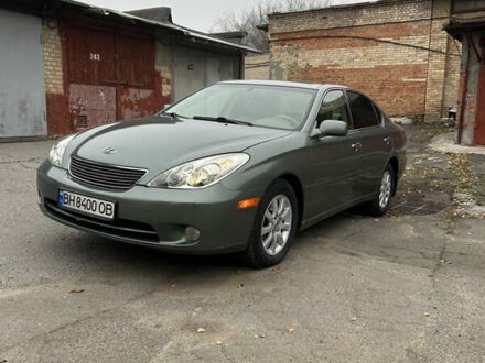 Зеленый Лексус ЕС, объемом двигателя 3 л и пробегом 271 тыс. км за 5800 $, фото 1 на Automoto.ua