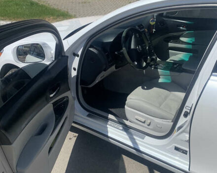 Белый Лексус ГС, объемом двигателя 3 л и пробегом 205 тыс. км за 10900 $, фото 19 на Automoto.ua