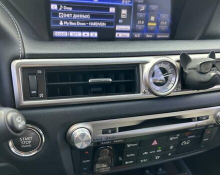 Белый Лексус ГС, объемом двигателя 3.46 л и пробегом 140 тыс. км за 17000 $, фото 3 на Automoto.ua
