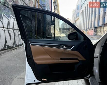Белый Лексус ГС, объемом двигателя 3.5 л и пробегом 140 тыс. км за 21900 $, фото 49 на Automoto.ua