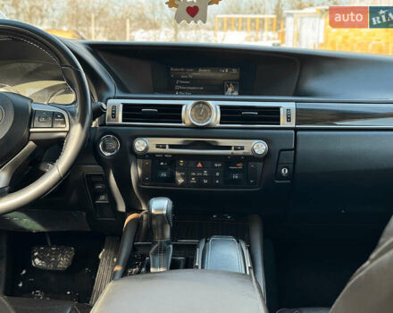 Белый Лексус ГС, объемом двигателя 2 л и пробегом 313 тыс. км за 19790 $, фото 43 на Automoto.ua