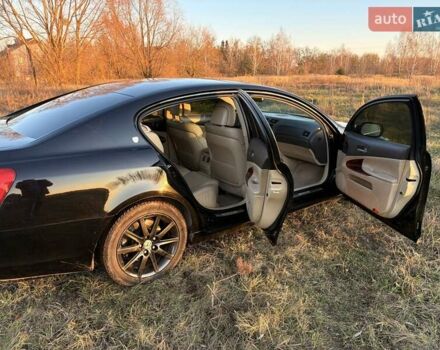 Черный Лексус ГС, объемом двигателя 3 л и пробегом 200 тыс. км за 7500 $, фото 3 на Automoto.ua