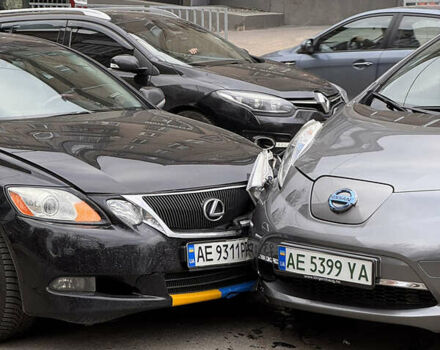 Чорний Лексус ГС, об'ємом двигуна 3 л та пробігом 210 тис. км за 11600 $, фото 15 на Automoto.ua