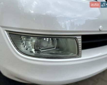 Білий Лексус ГХ, об'ємом двигуна 4.66 л та пробігом 252 тис. км за 17400 $, фото 36 на Automoto.ua