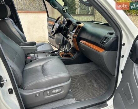 Білий Лексус ГХ, об'ємом двигуна 4.66 л та пробігом 252 тис. км за 17400 $, фото 54 на Automoto.ua