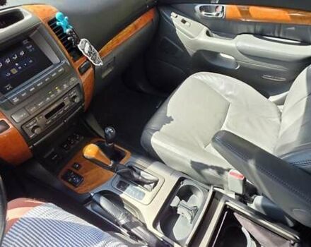 Белый Лексус ГХ, объемом двигателя 4.66 л и пробегом 156 тыс. км за 22500 $, фото 8 на Automoto.ua