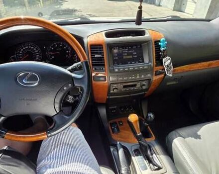 Лексус ГХ 2007 у Чернівцях на Automoto.ua Білий Лексус ГХ, об'ємом двигуна 4.66 л та пробігом 156 тис. км за 22500 $, фото 9 на Automoto.ua