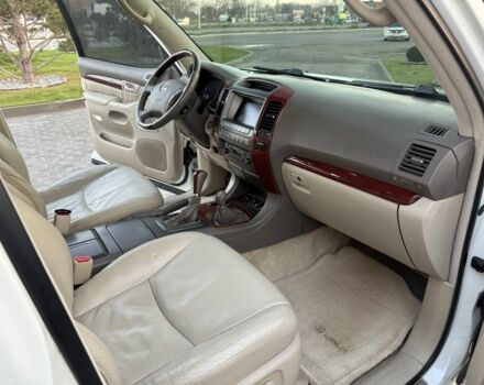 Белый Лексус ГХ, объемом двигателя 4.7 л и пробегом 167 тыс. км за 16800 $, фото 5 на Automoto.ua
