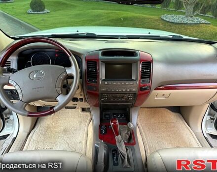 Белый Лексус ГХ, объемом двигателя 4.7 л и пробегом 167 тыс. км за 16800 $, фото 10 на Automoto.ua
