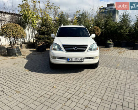 Белый Лексус ГХ, объемом двигателя 4.66 л и пробегом 261 тыс. км за 17400 $, фото 2 на Automoto.ua