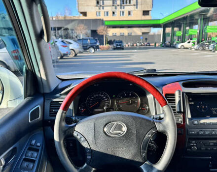 Белый Лексус ГХ, объемом двигателя 4.7 л и пробегом 291 тыс. км за 17200 $, фото 14 на Automoto.ua