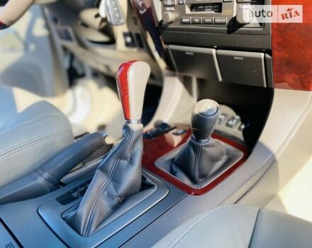 Білий Лексус ГХ, об'ємом двигуна 4.7 л та пробігом 150 тис. км за 22900 $, фото 94 на Automoto.ua