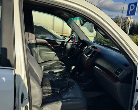 Белый Лексус ГХ, объемом двигателя 4.7 л и пробегом 291 тыс. км за 17200 $, фото 21 на Automoto.ua