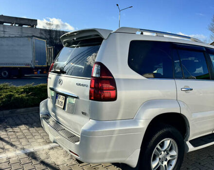 Белый Лексус ГХ, объемом двигателя 4.7 л и пробегом 291 тыс. км за 17200 $, фото 6 на Automoto.ua