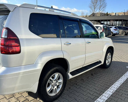 Белый Лексус ГХ, объемом двигателя 4.7 л и пробегом 291 тыс. км за 17200 $, фото 5 на Automoto.ua