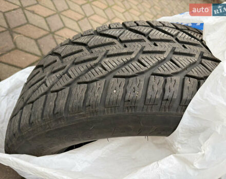 Білий Лексус ГХ, об'ємом двигуна 4.6 л та пробігом 293 тис. км за 20500 $, фото 19 на Automoto.ua