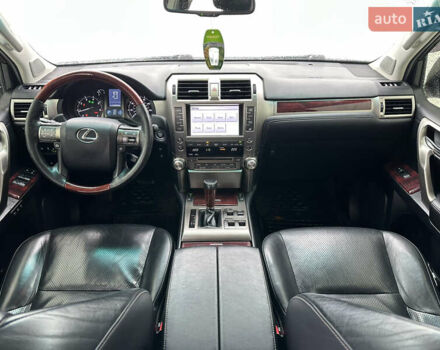 Білий Лексус ГХ, об'ємом двигуна 4.61 л та пробігом 294 тис. км за 21000 $, фото 27 на Automoto.ua