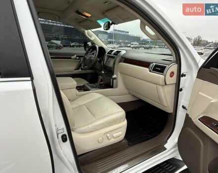 Білий Лексус ГХ, об'ємом двигуна 4.61 л та пробігом 138 тис. км за 28500 $, фото 10 на Automoto.ua