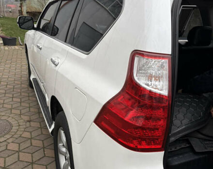 Білий Лексус ГХ, об'ємом двигуна 4.6 л та пробігом 293 тис. км за 20500 $, фото 22 на Automoto.ua