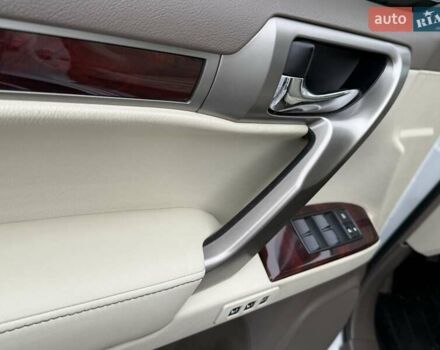 Білий Лексус ГХ, об'ємом двигуна 4.61 л та пробігом 138 тис. км за 28500 $, фото 22 на Automoto.ua