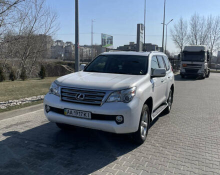 Белый Лексус ГХ, объемом двигателя 4.6 л и пробегом 259 тыс. км за 23500 $, фото 1 на Automoto.ua