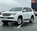 Білий Лексус ГХ, об'ємом двигуна 4.61 л та пробігом 138 тис. км за 28500 $, фото 1 на Automoto.ua