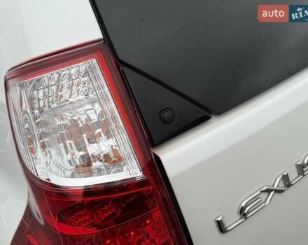 Білий Лексус ГХ, об'ємом двигуна 4.61 л та пробігом 138 тис. км за 28500 $, фото 42 на Automoto.ua